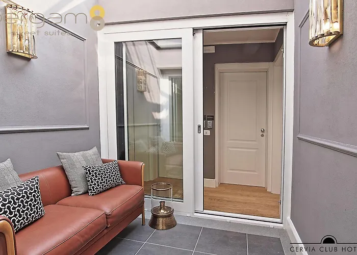 Berghotel Отель Бергамо